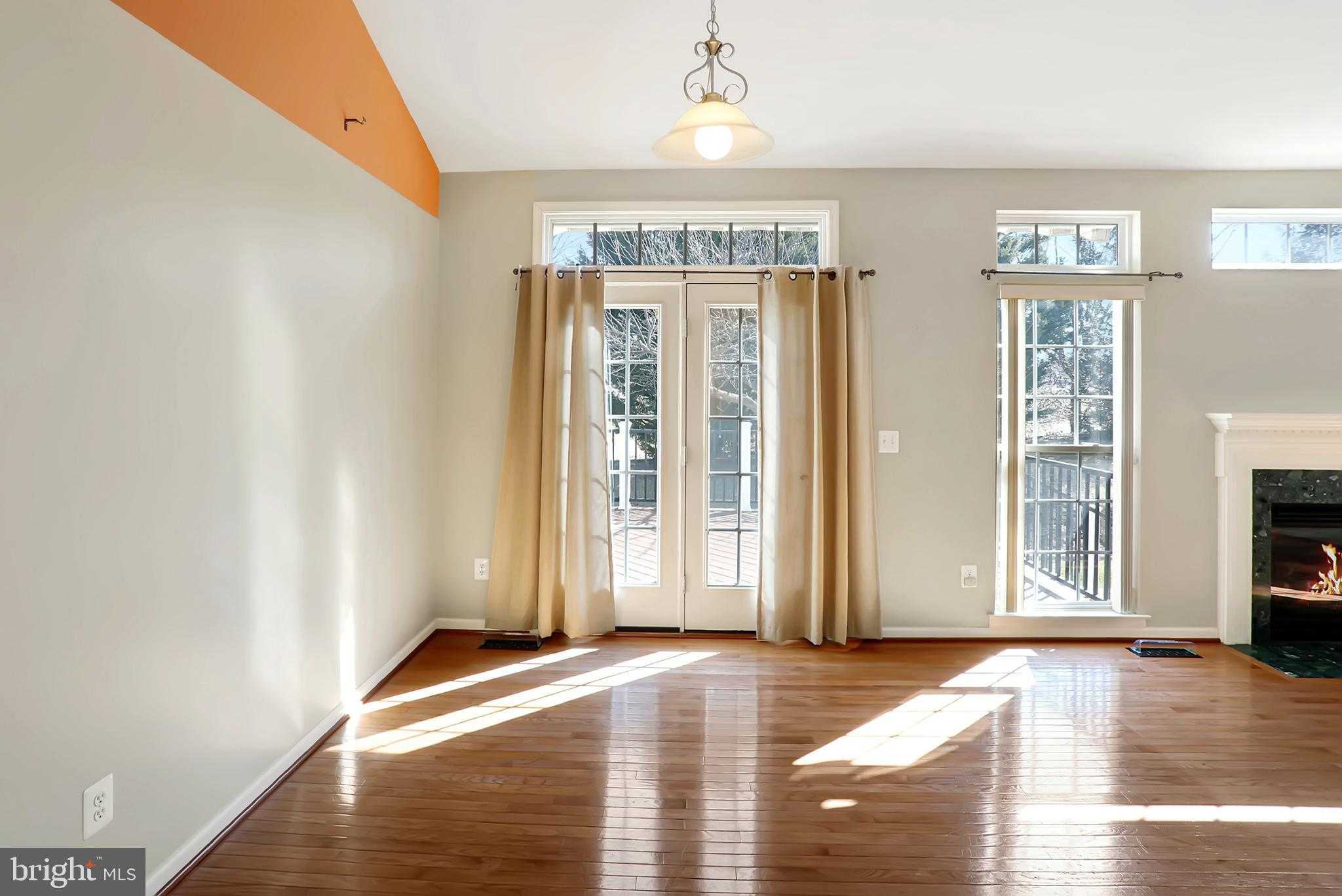 108 April Ave photo 29