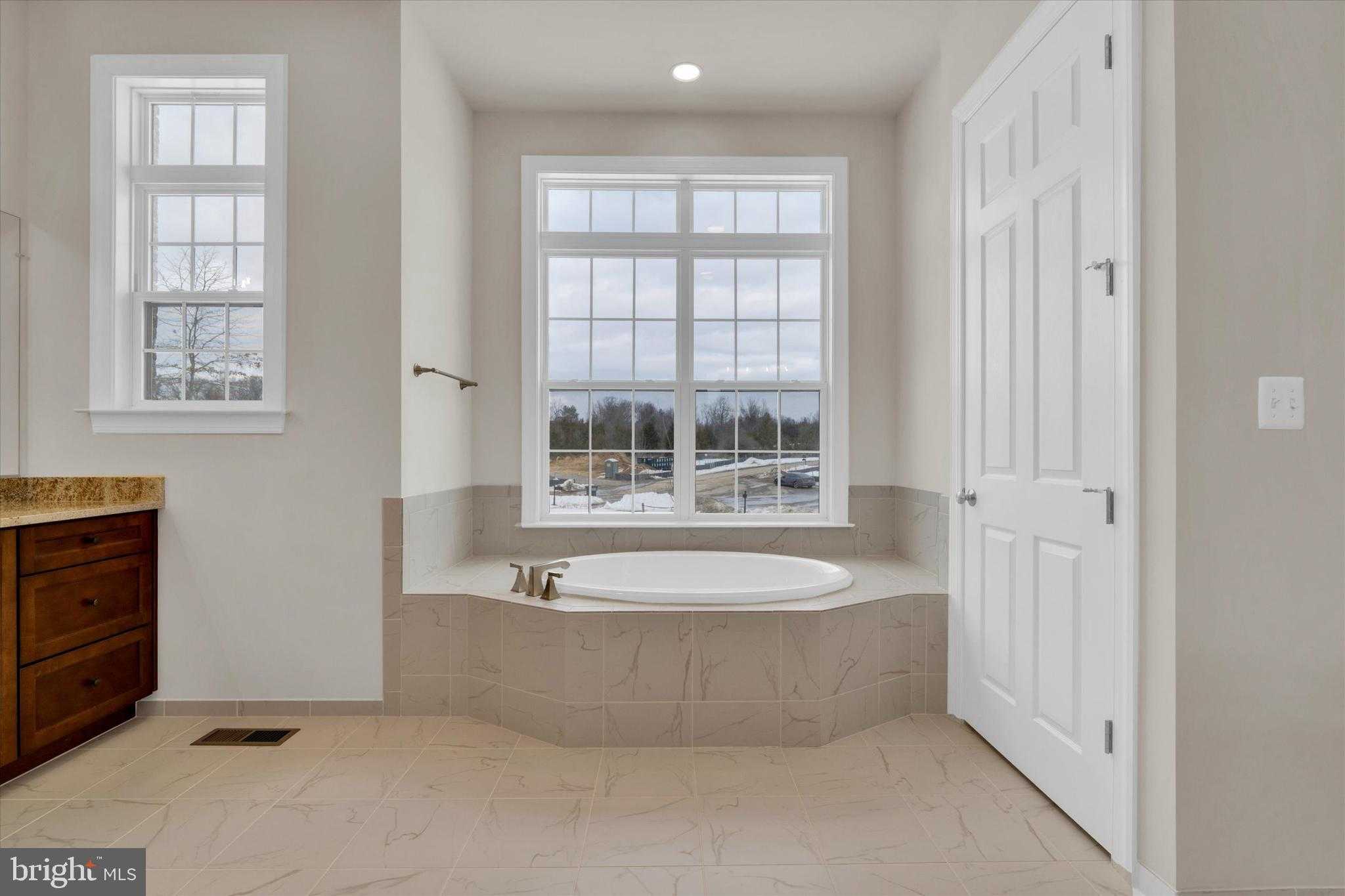 4627 Fairfax Manor CT photo 41