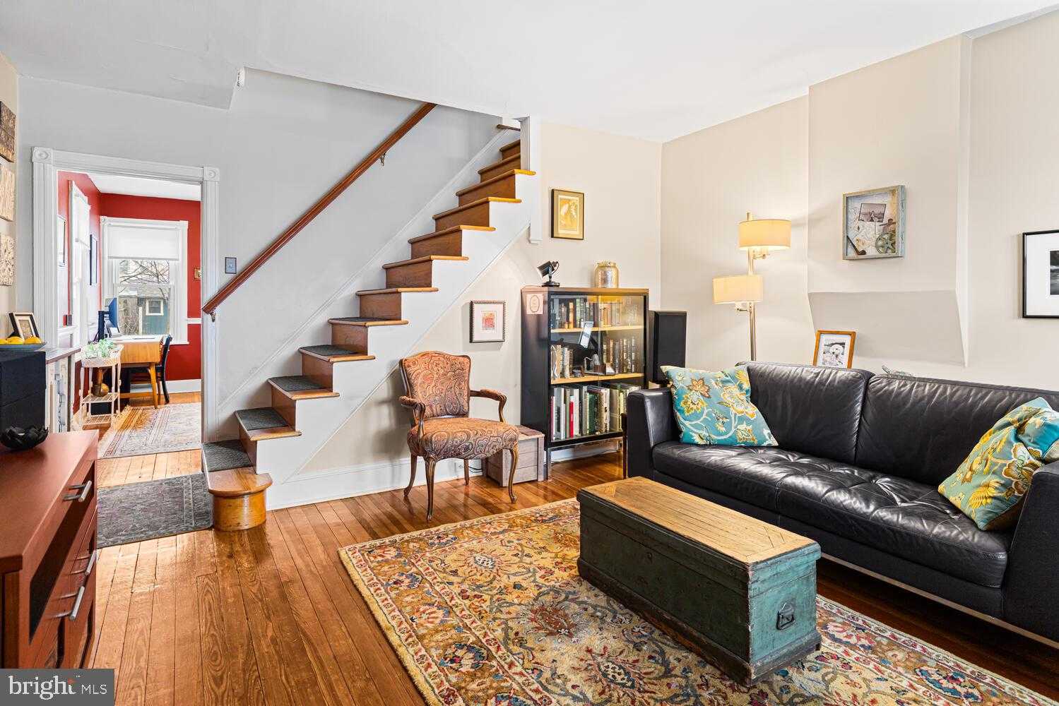 416 Cedar St photo 4