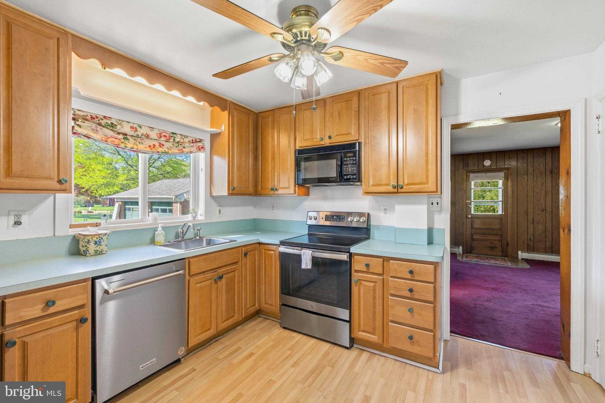 5216 Clifton St photo 7