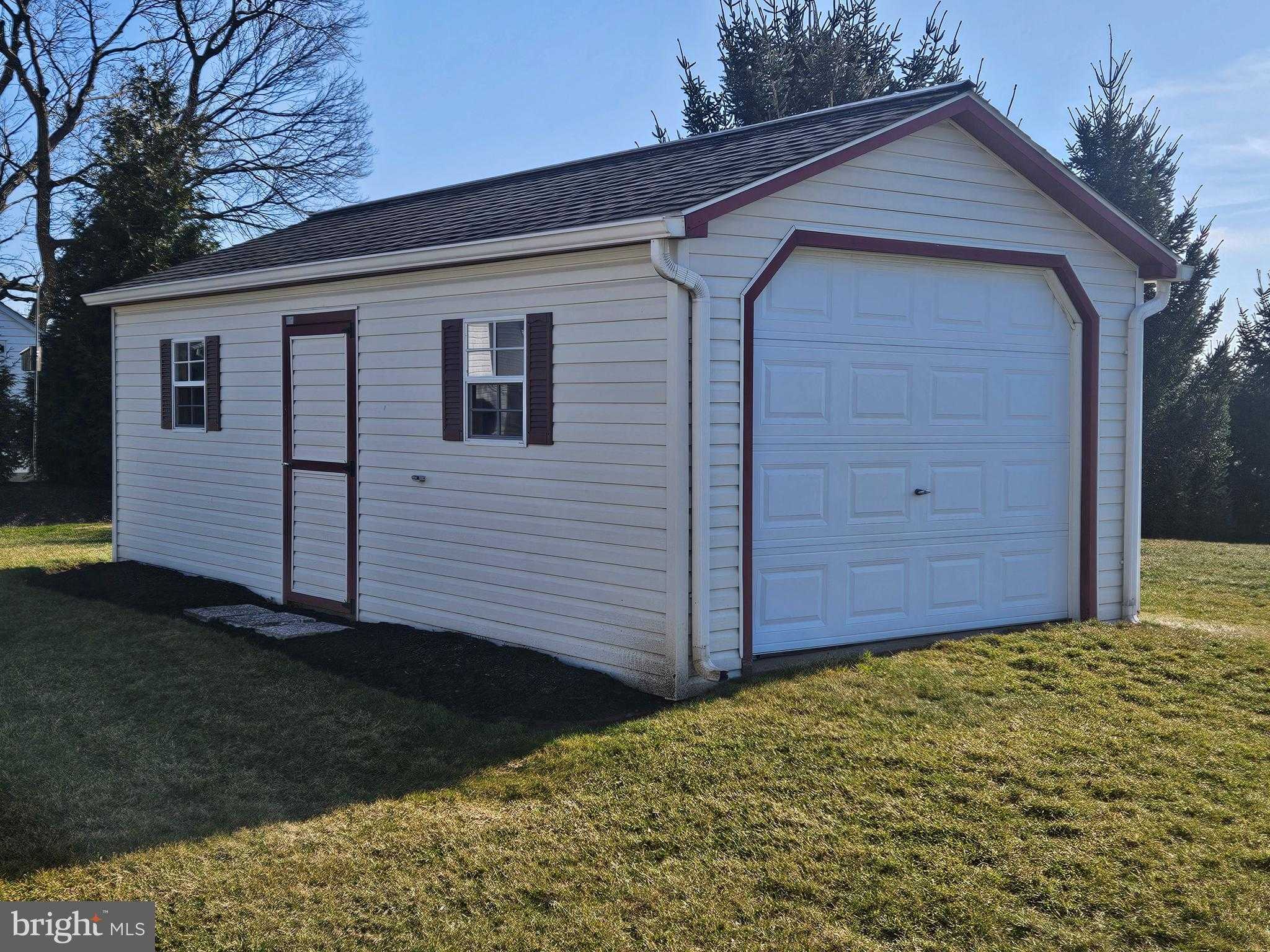 75 Oatfield Ln photo 10