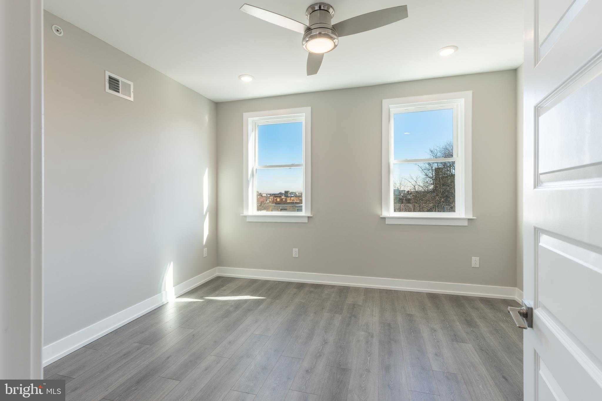 2327 N 3rd St photo 14