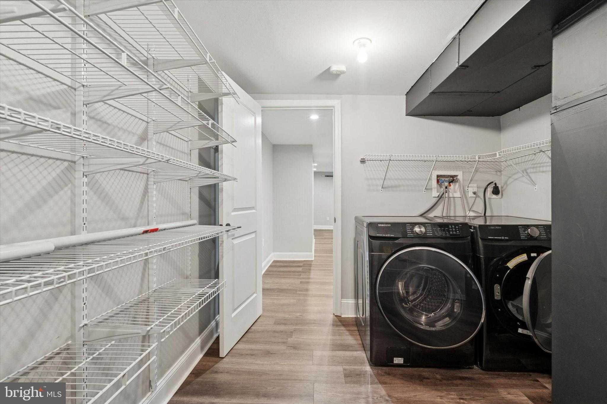 1623 N Corlies St photo 32