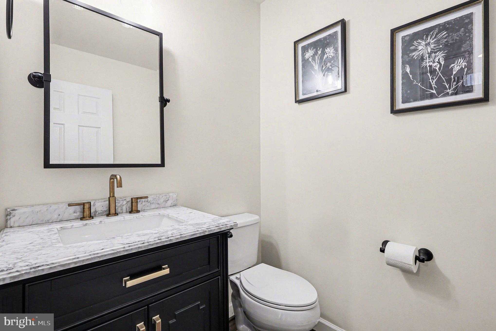 245 Perth Dr photo 38