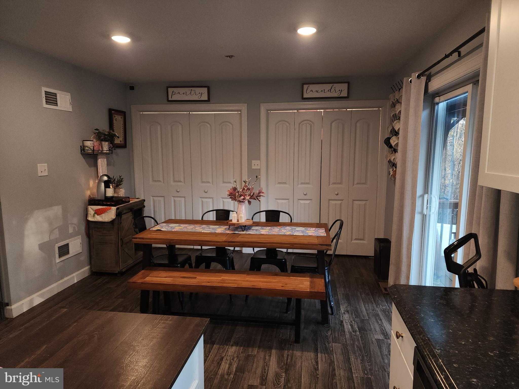 3683 Percy Ave photo 19