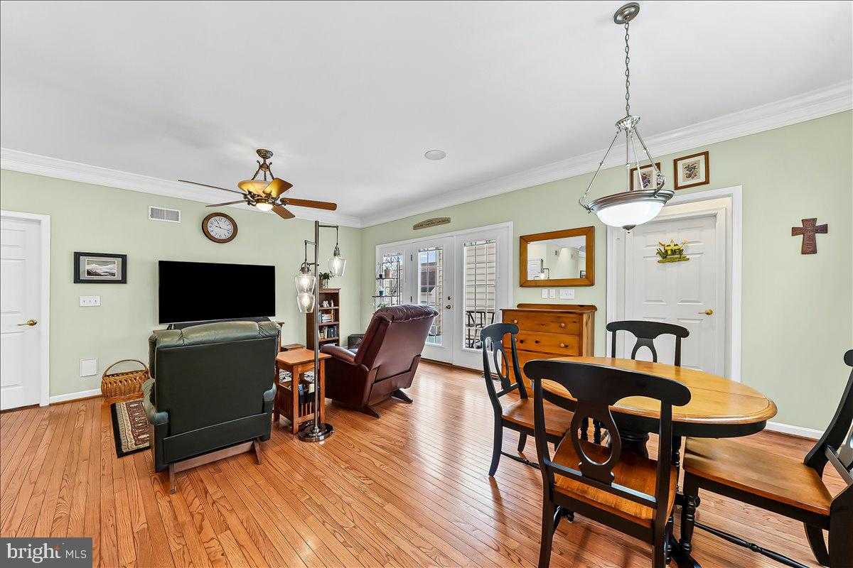 336 Carlisle Dr photo 26