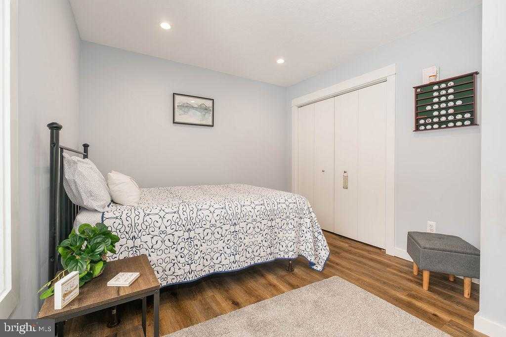 8 Laurel Brook Dr photo 19