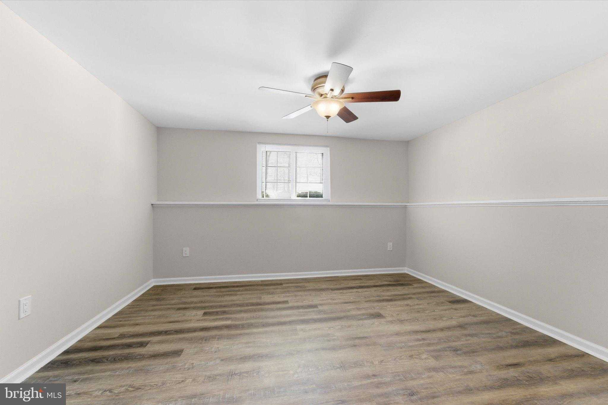 9804 Brightlea Dr photo 19