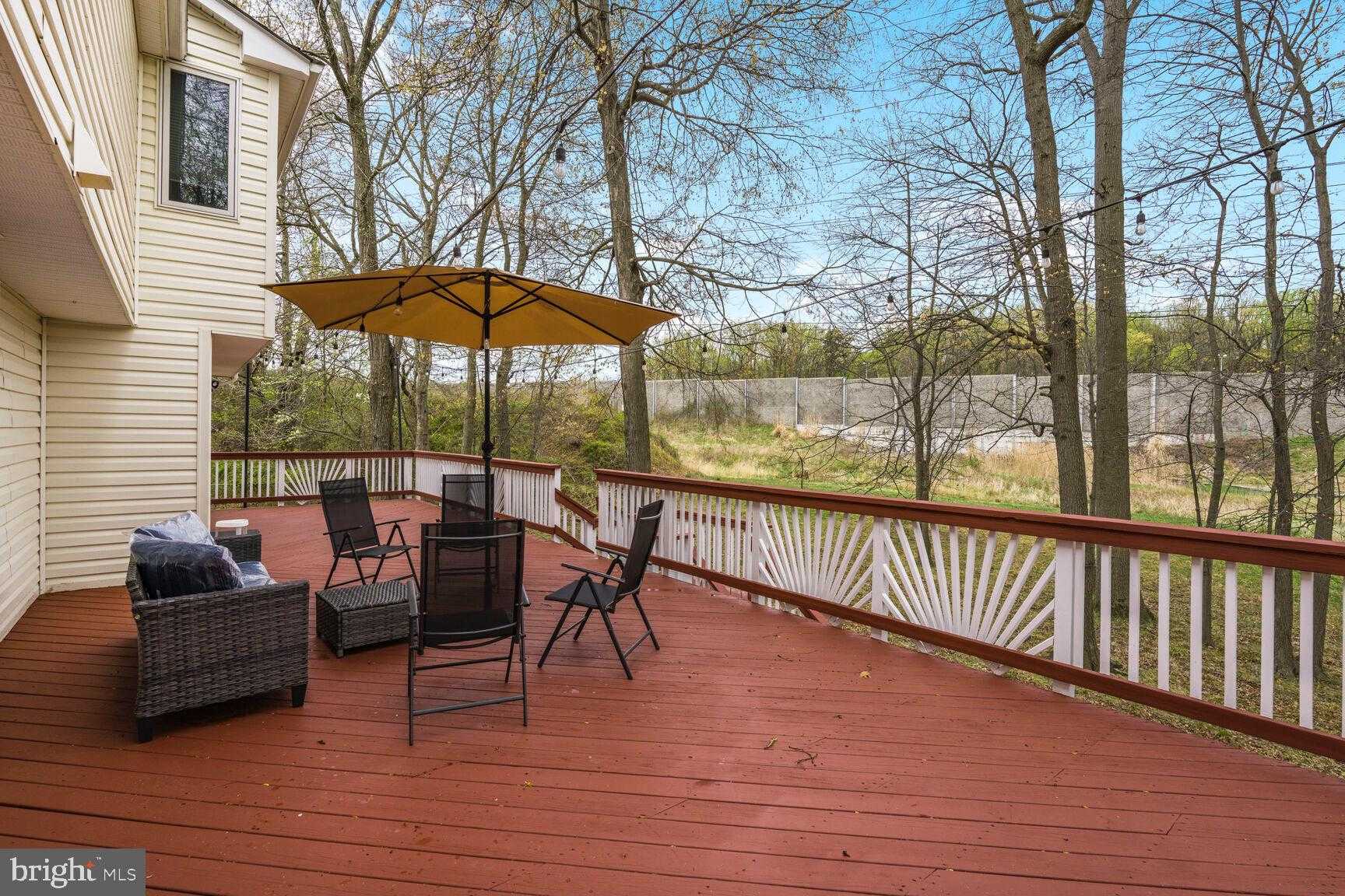 7937 Freehollow Dr photo 13