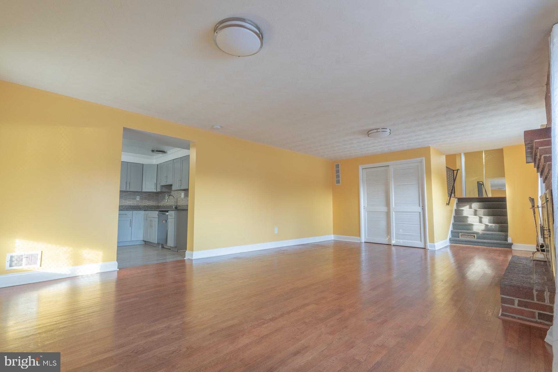 5704 Norman CT photo 17