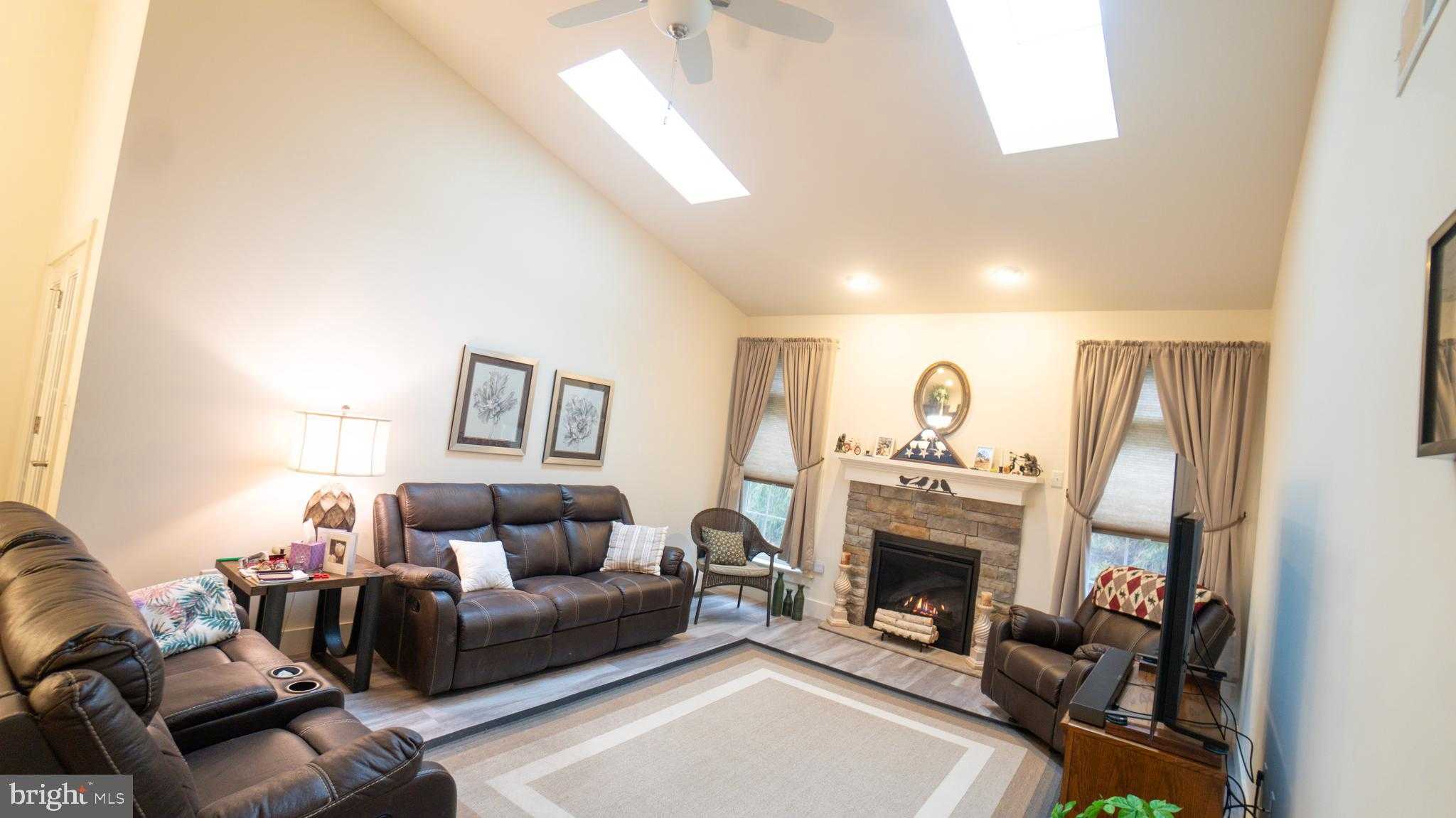 5415 Mendenhall Dr photo 20