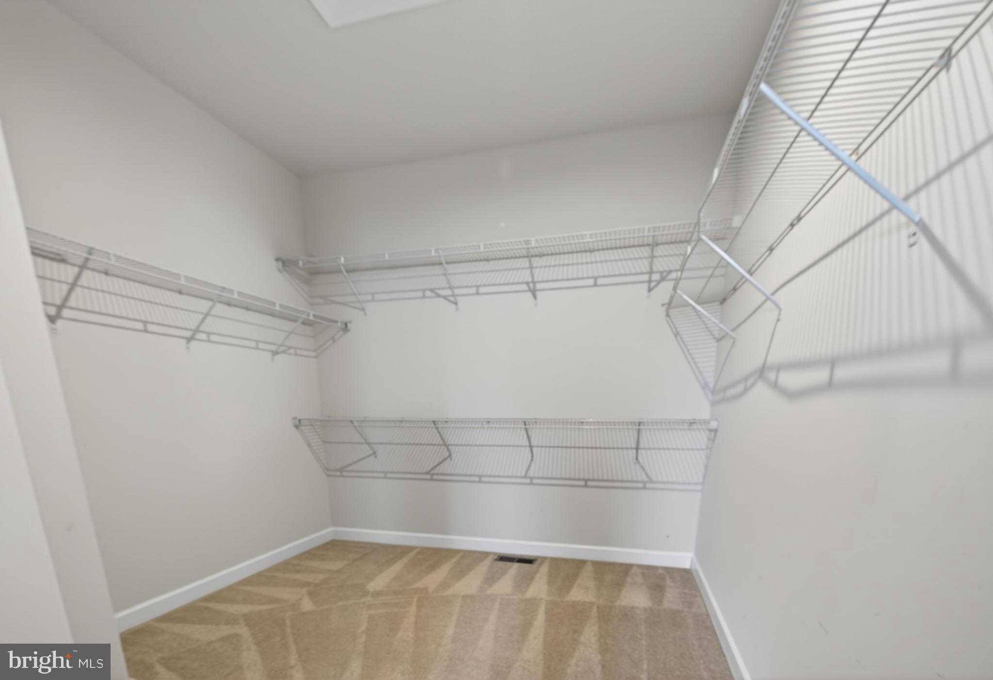 9412 Pattys CT photo 19