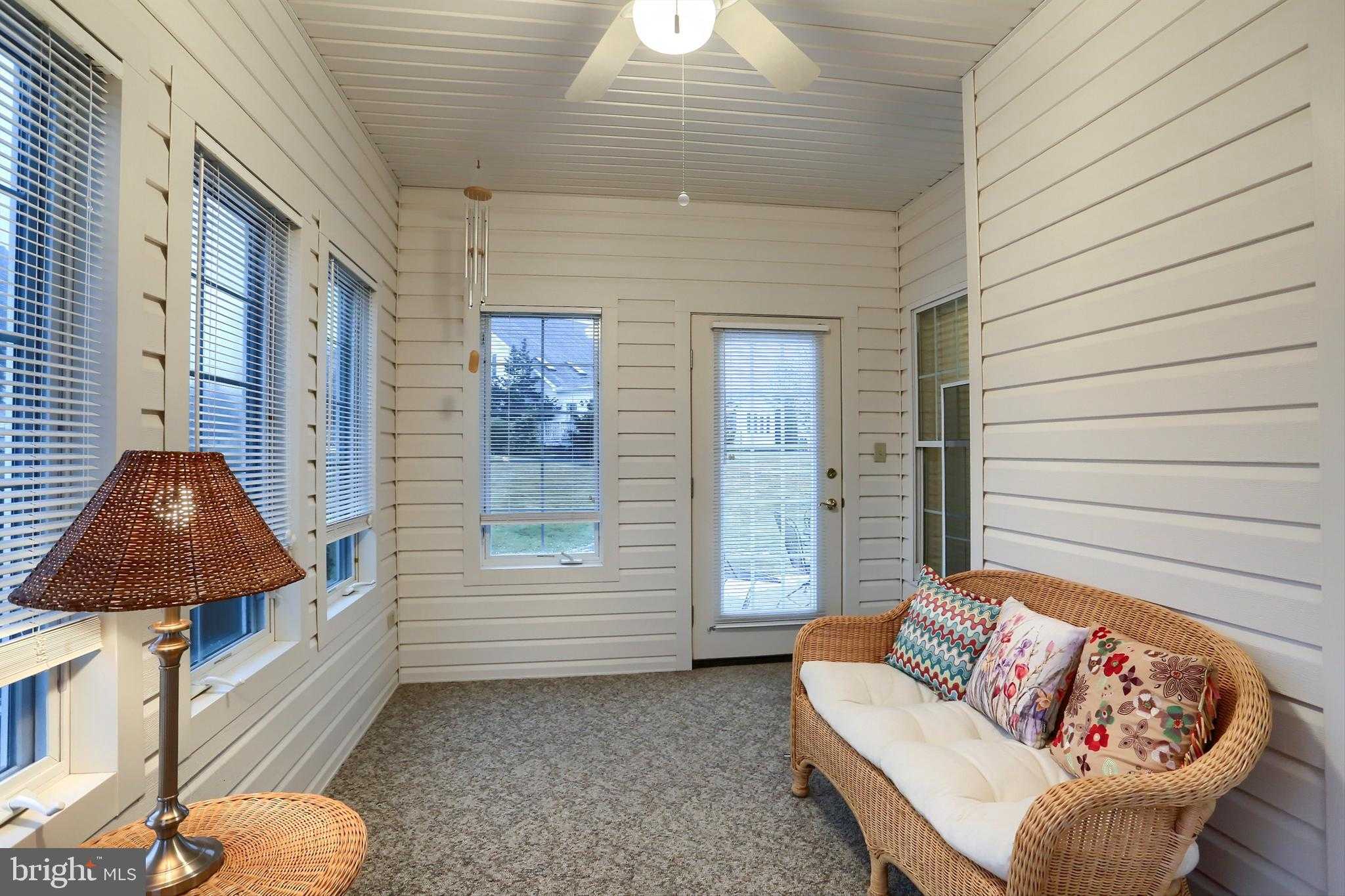 7748 Graybill Dr photo 16