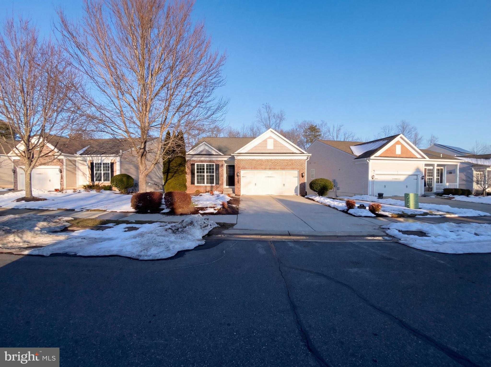 101 Denison St photo 6