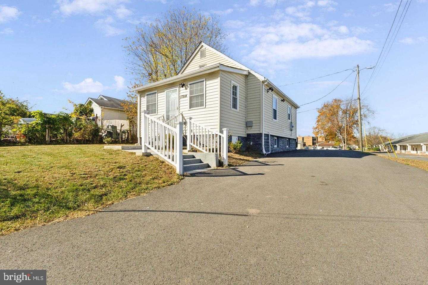 17914 Dr David Cline Ln, Dumfries