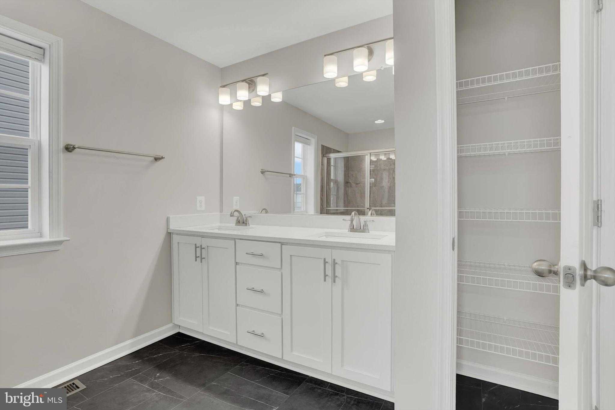 1320 Monocacy Crossing Pkwy photo 19