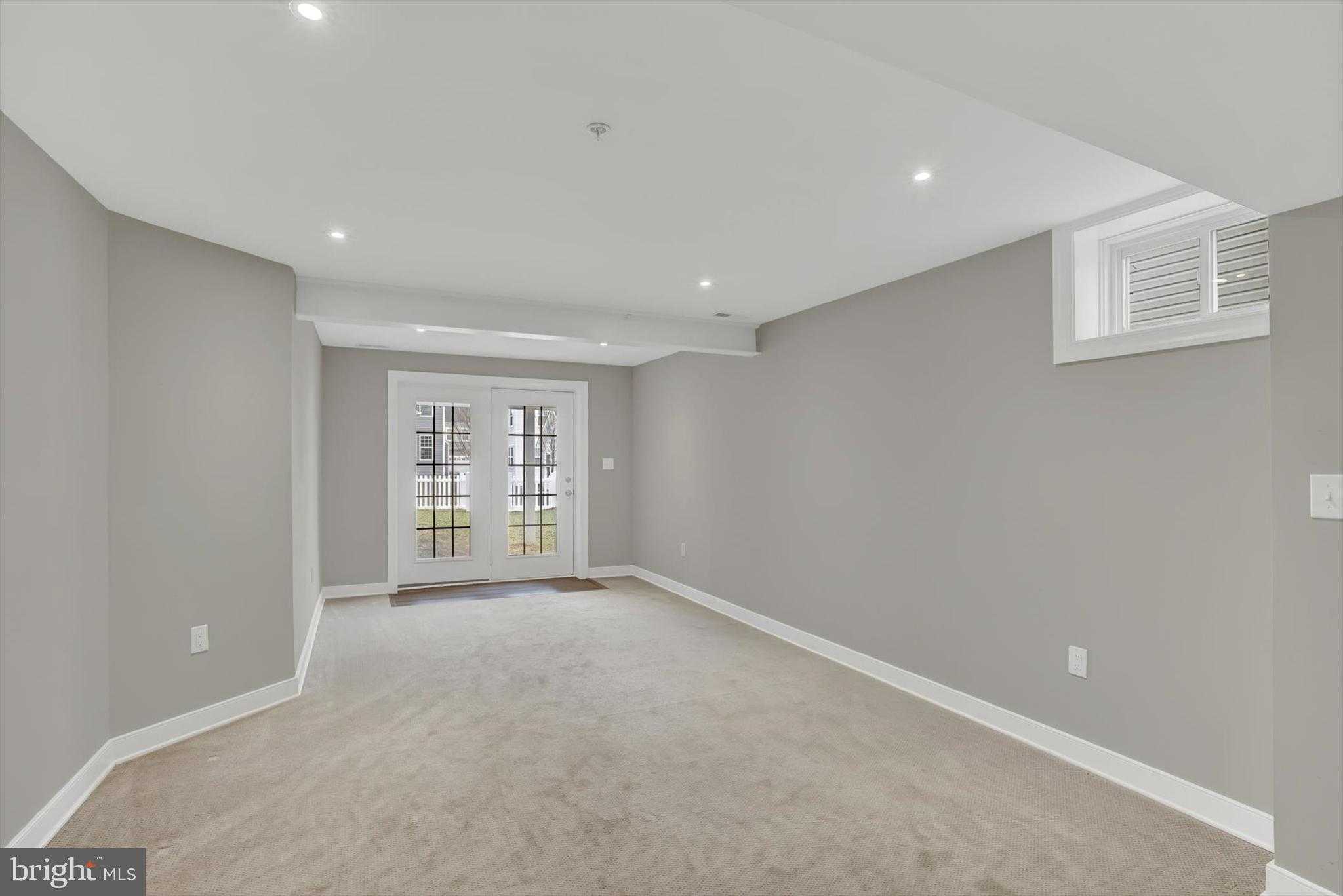 1320 Monocacy Crossing Pkwy photo 28