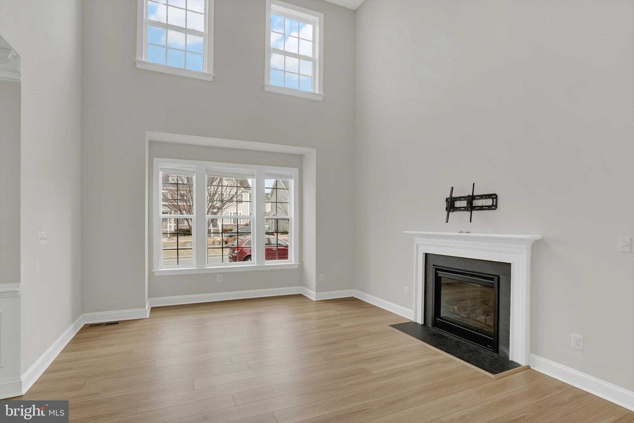 1320 Monocacy Crossing Pkwy photo 6