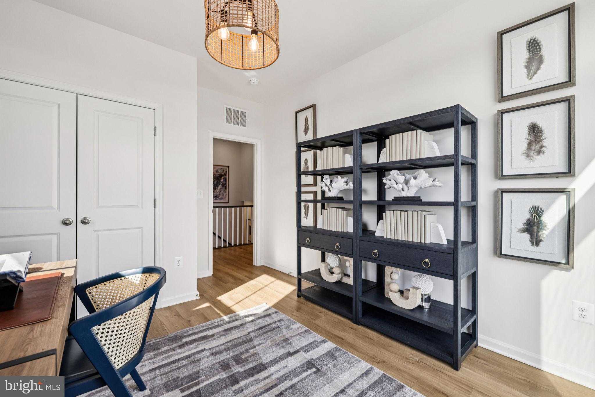 101 Village Way photo 7