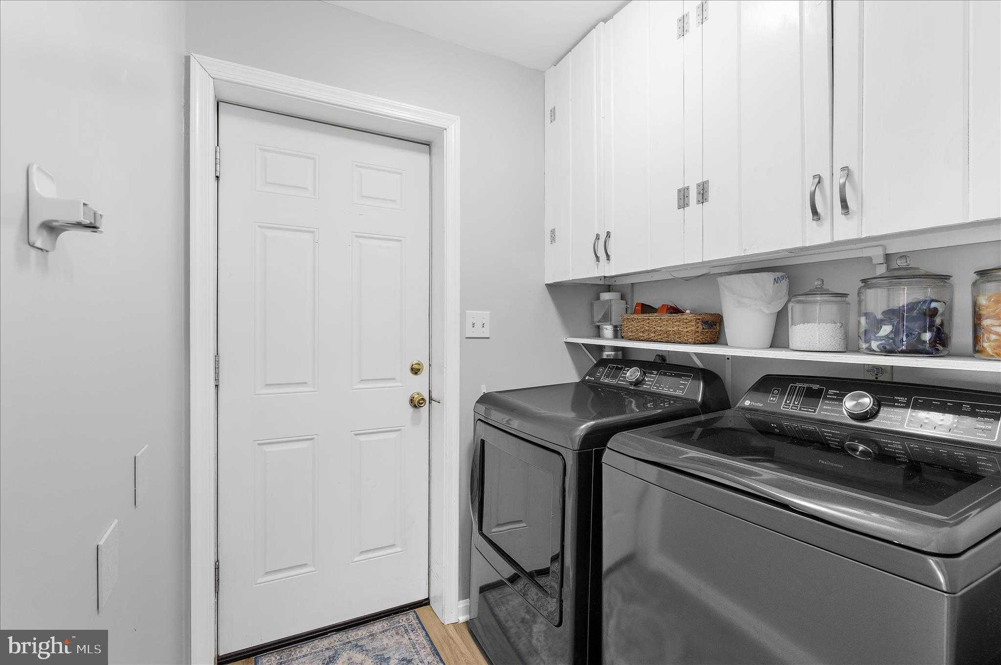 6901 Ash CT photo 48