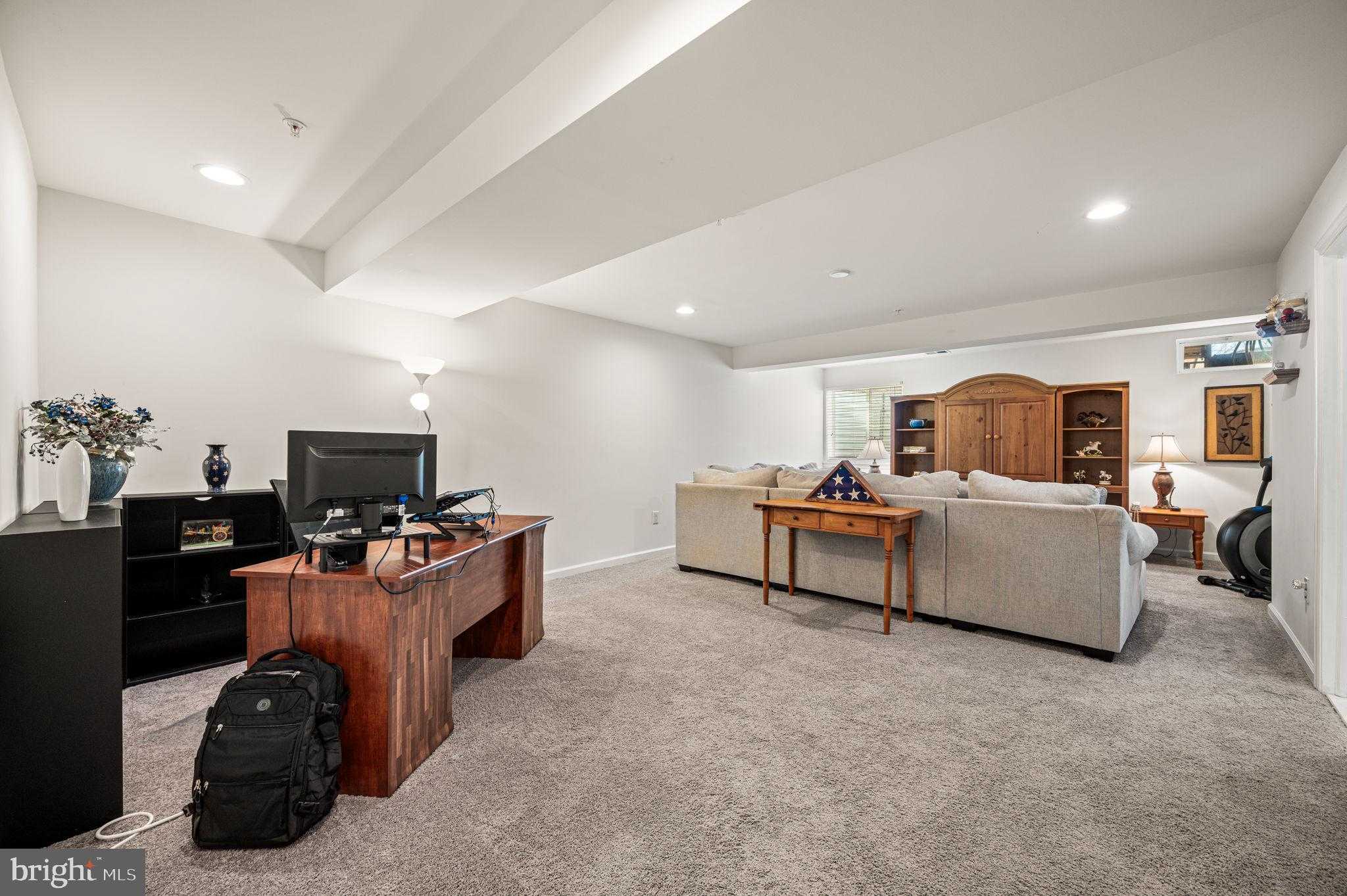 1714 Lydia Dr photo 24