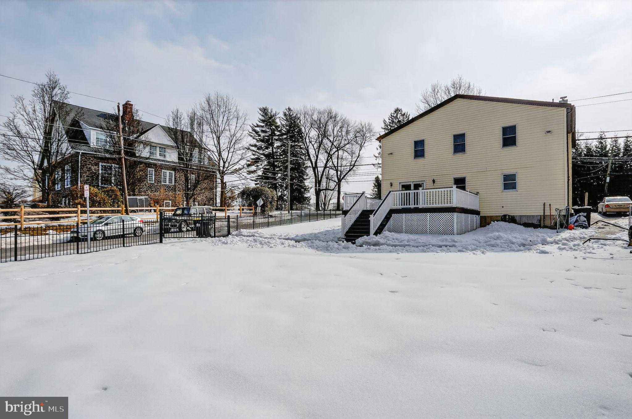 998 Upper Gulph Rd photo 2