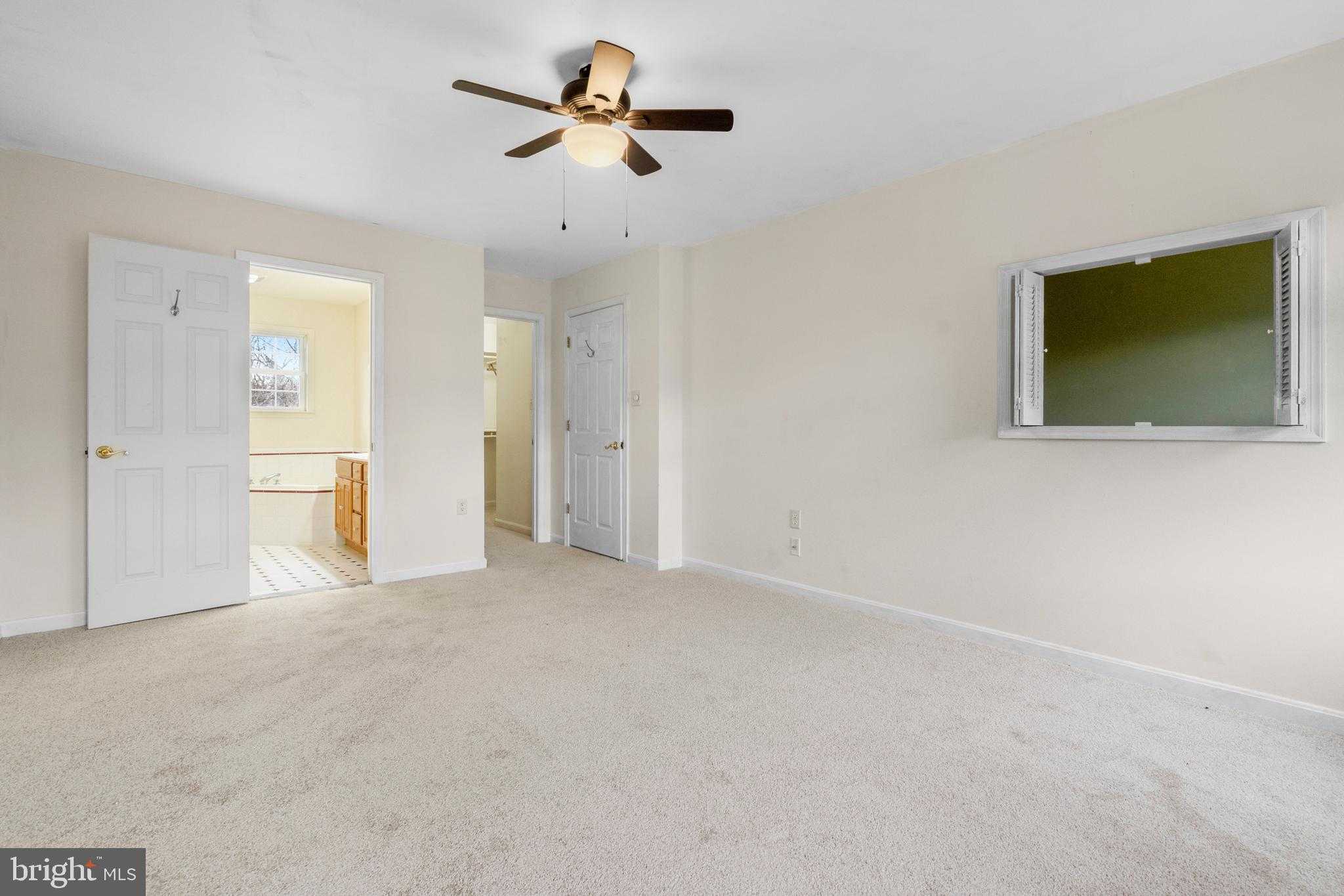 280 Leisure Way photo 19