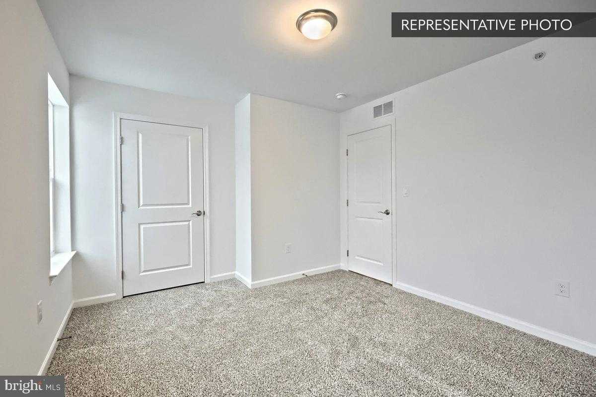 1007 Ashleigh Ln photo 32