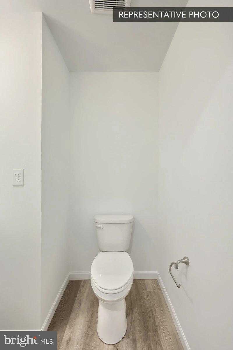 1007 Ashleigh Ln photo 6