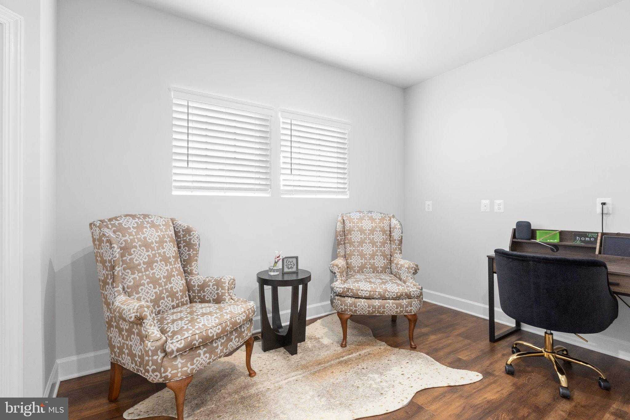 512 Crab Apple Dr photo 7