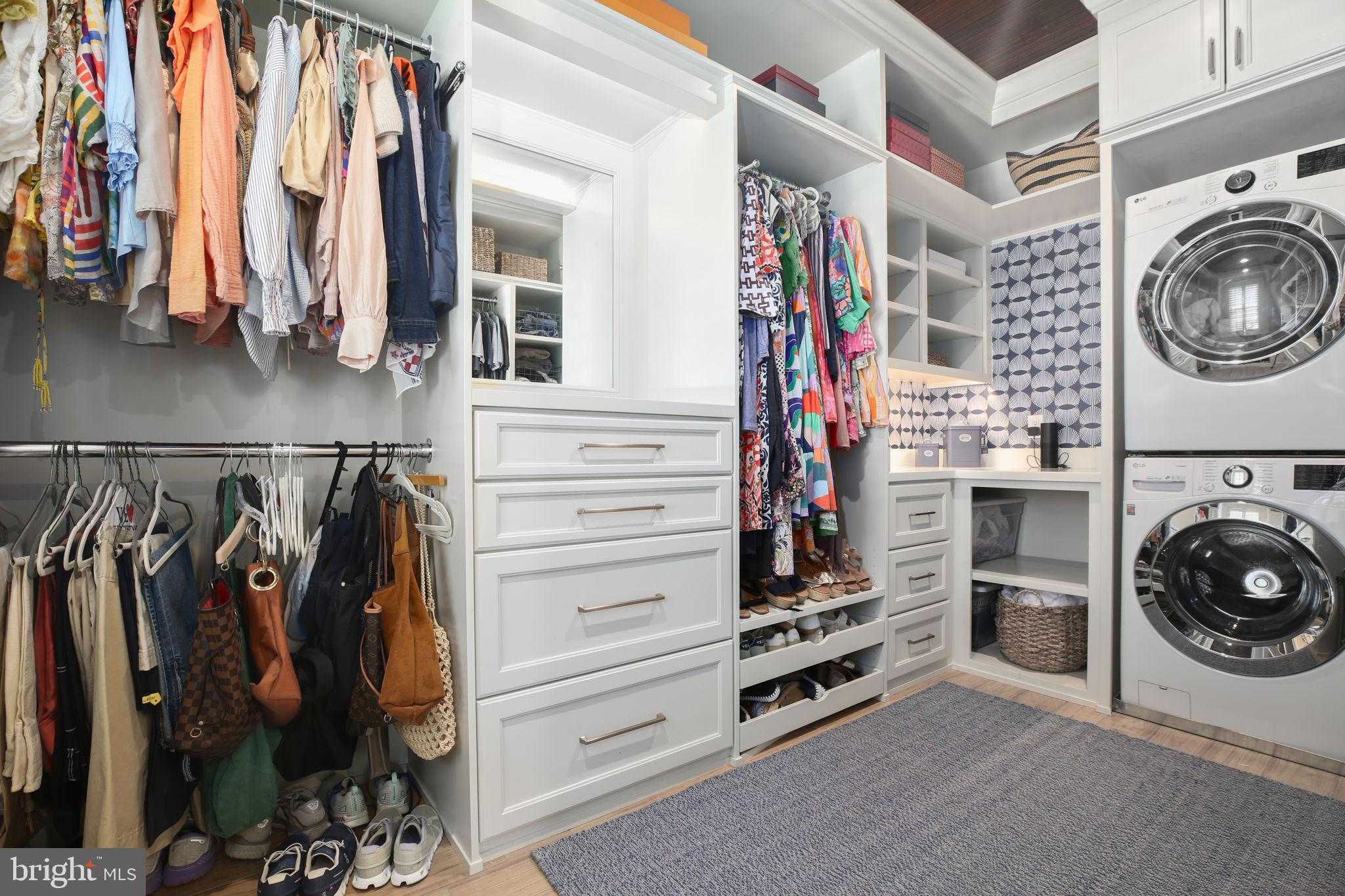 1111 Prince Edward St photo 49