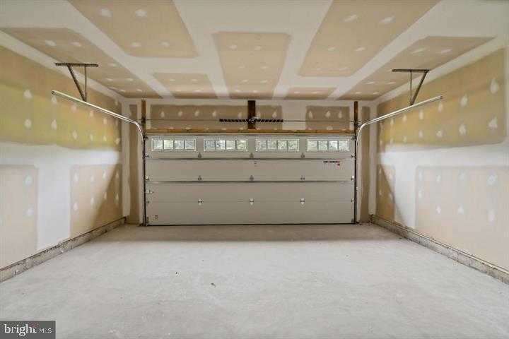 830 Shepherdstown Pike photo 27