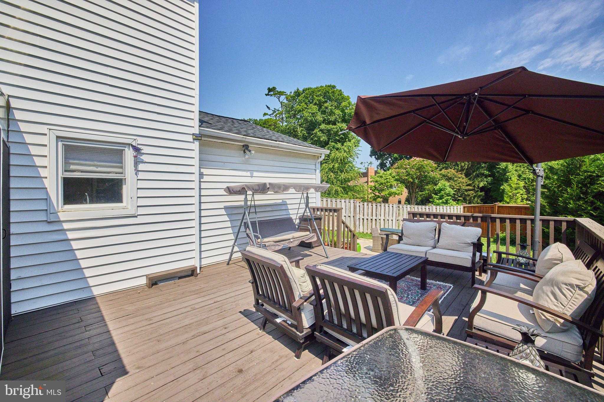 9609 Podium Dr photo 32