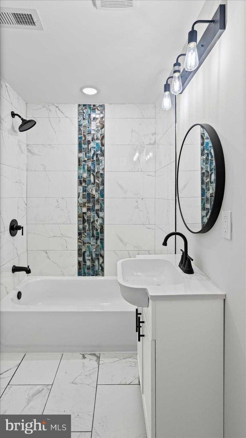 1007 Mount Holly St photo 33