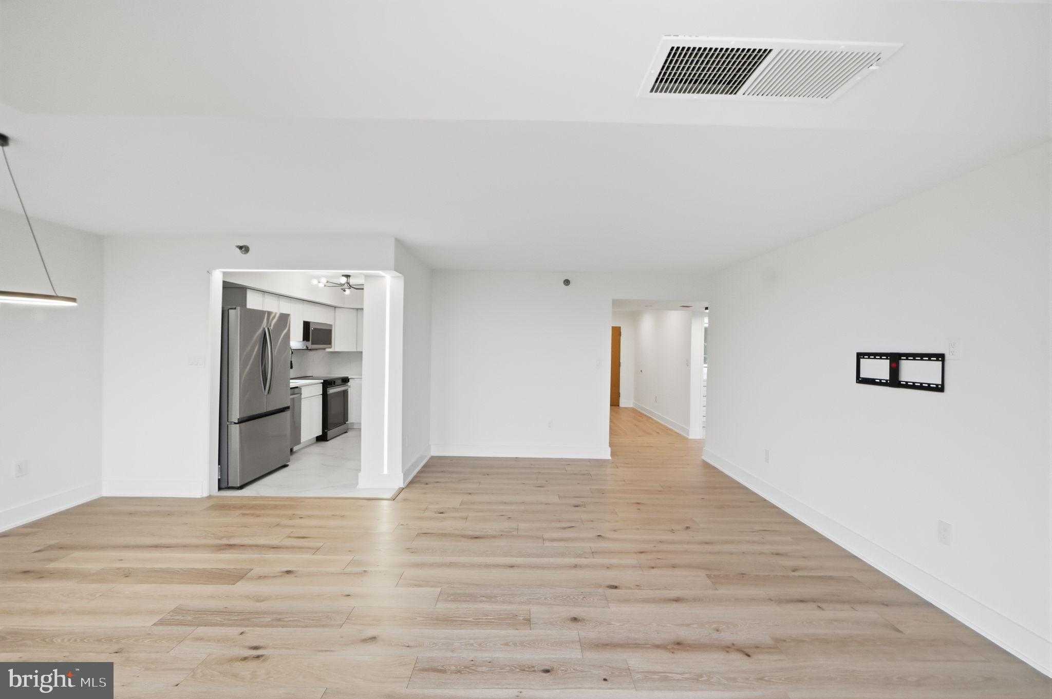 1808 Old Meadow Rd Apt 1201 photo 25