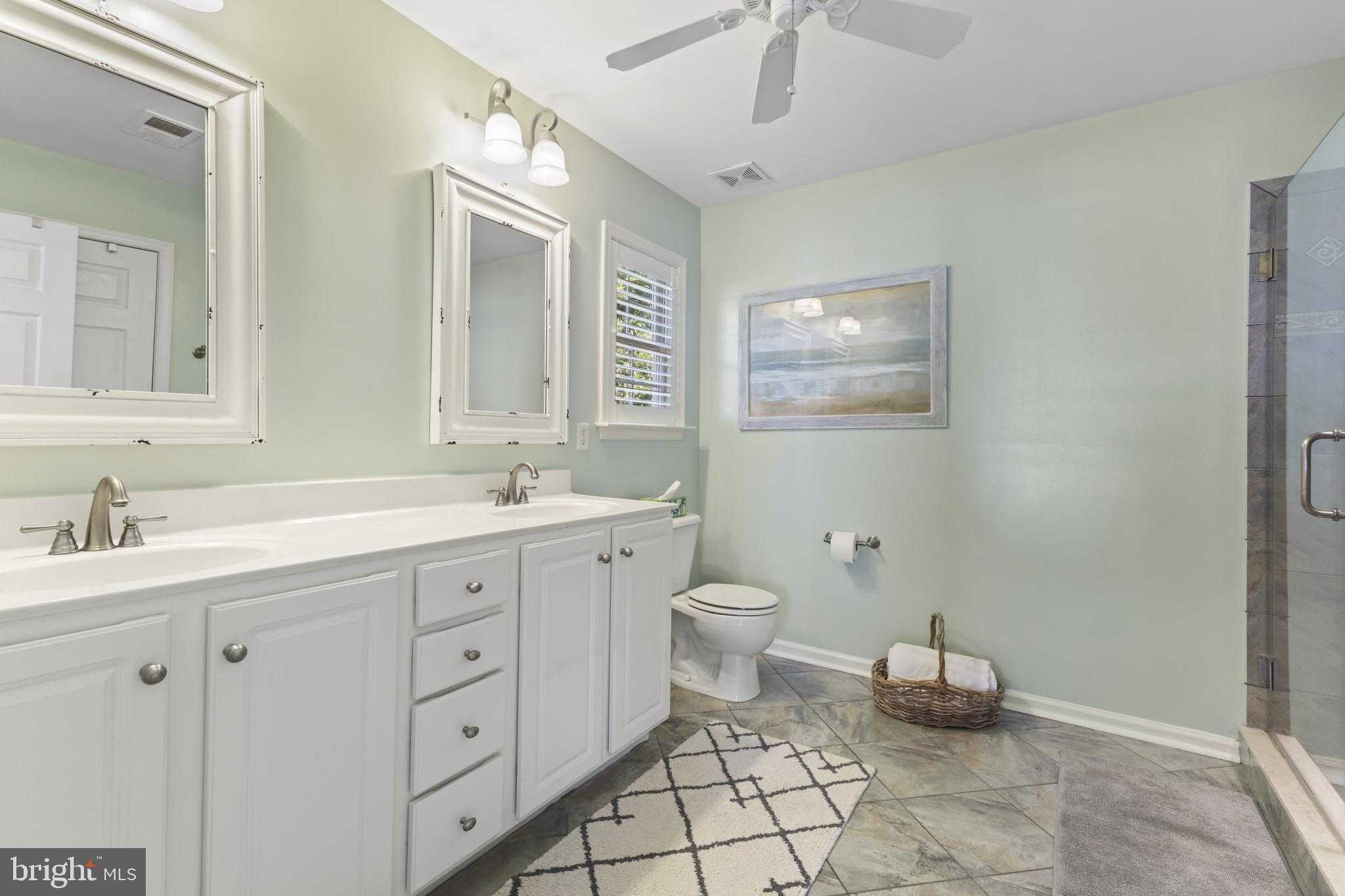 1868 Roberta Dr photo 34