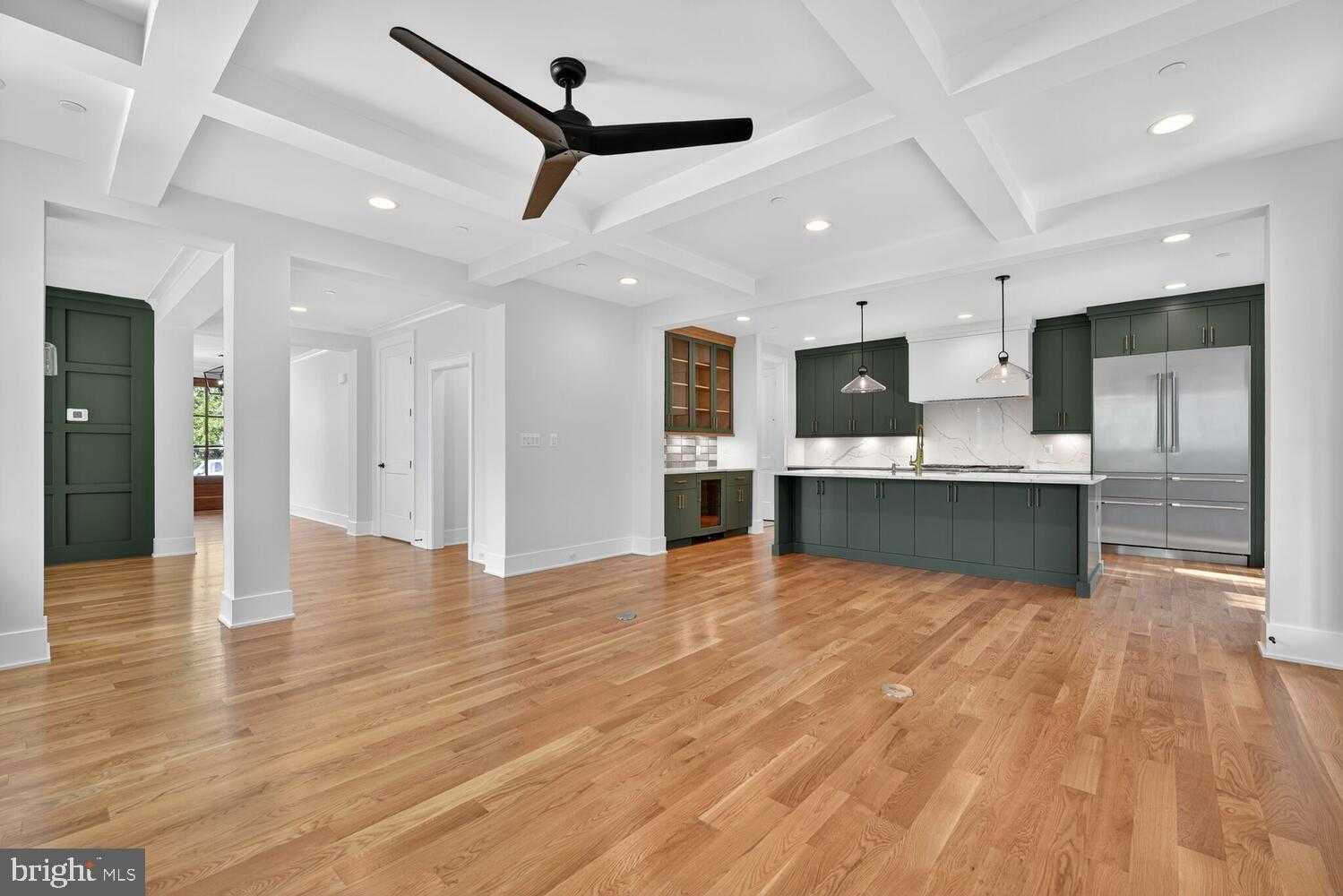 5519 Mckinley St photo 7