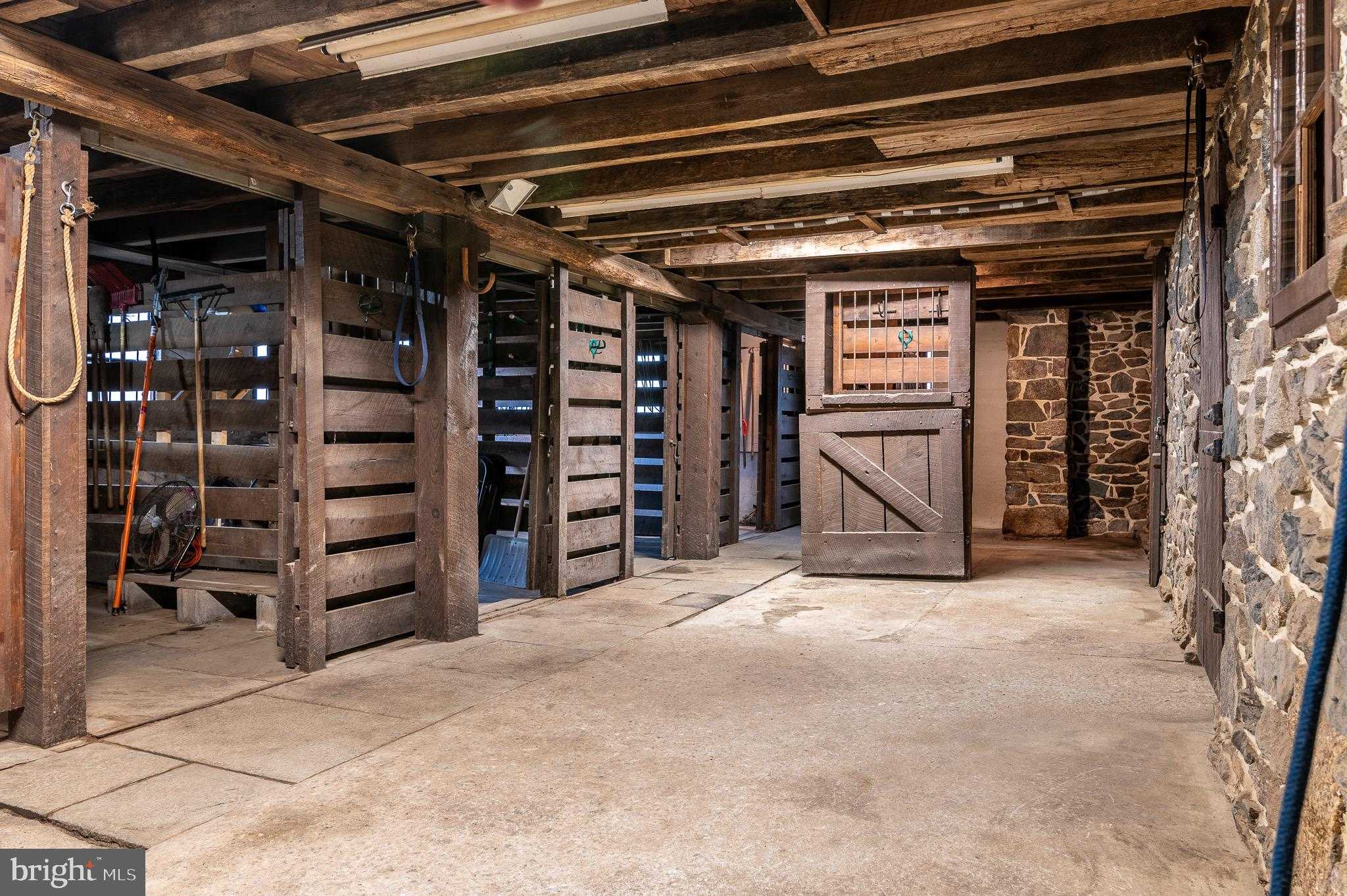 1169 Saint Matthews Rd photo 54