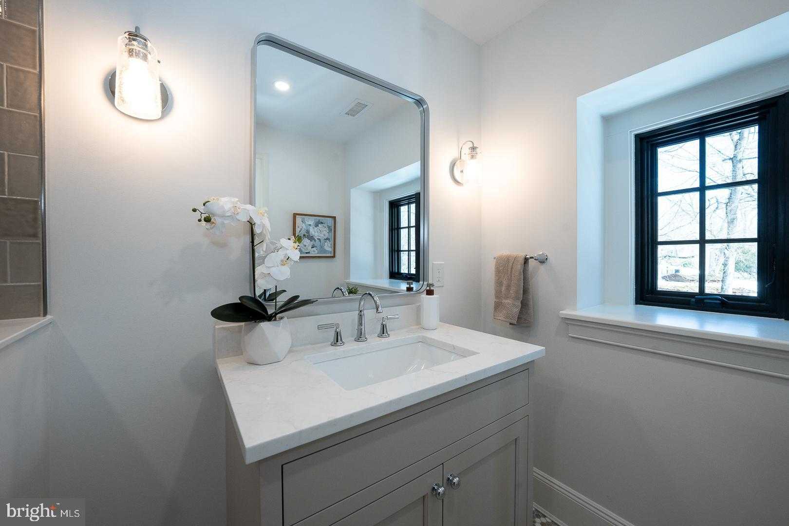 201 S Spring Mill Rd photo 61