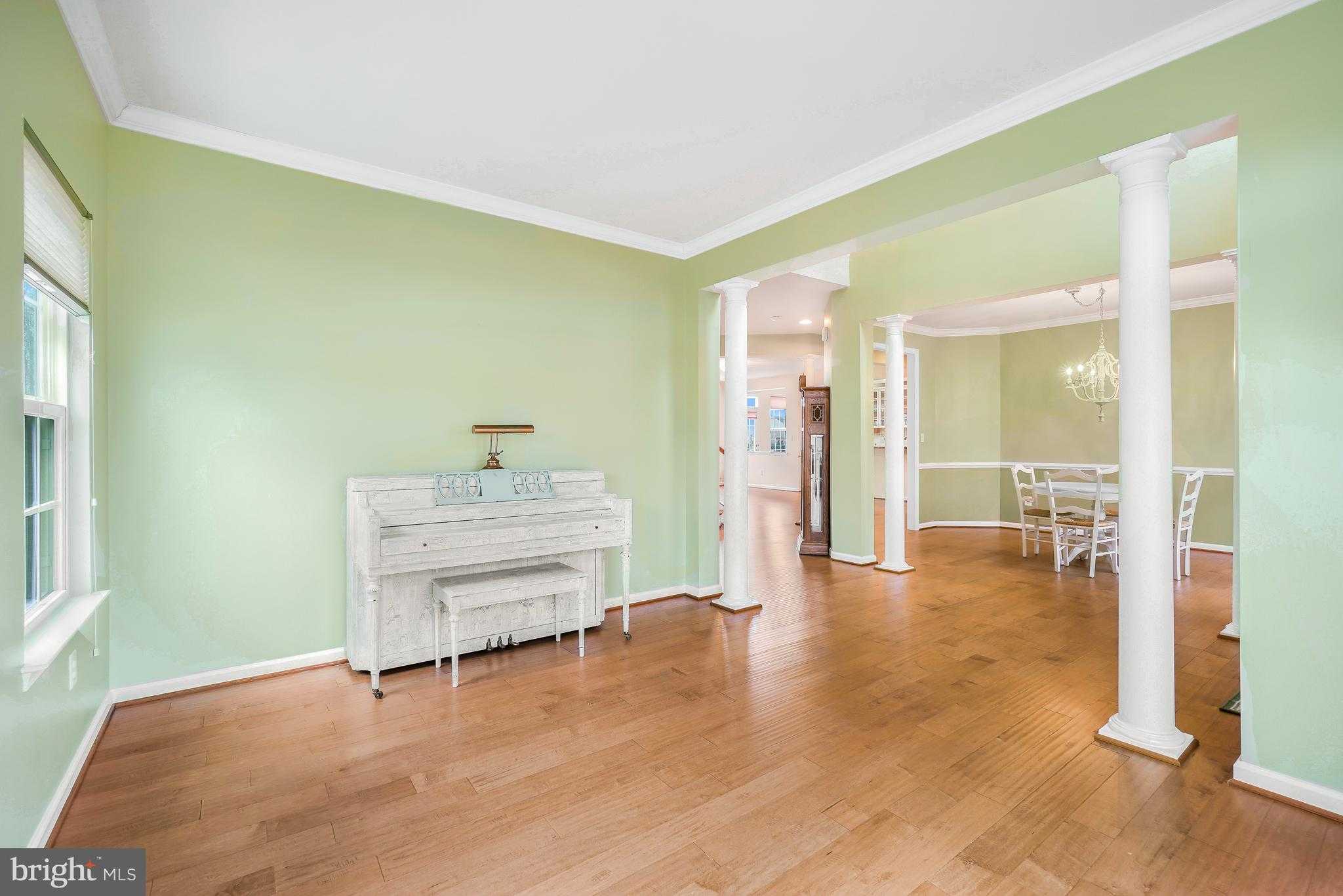 4463 Weejun Loop photo 7