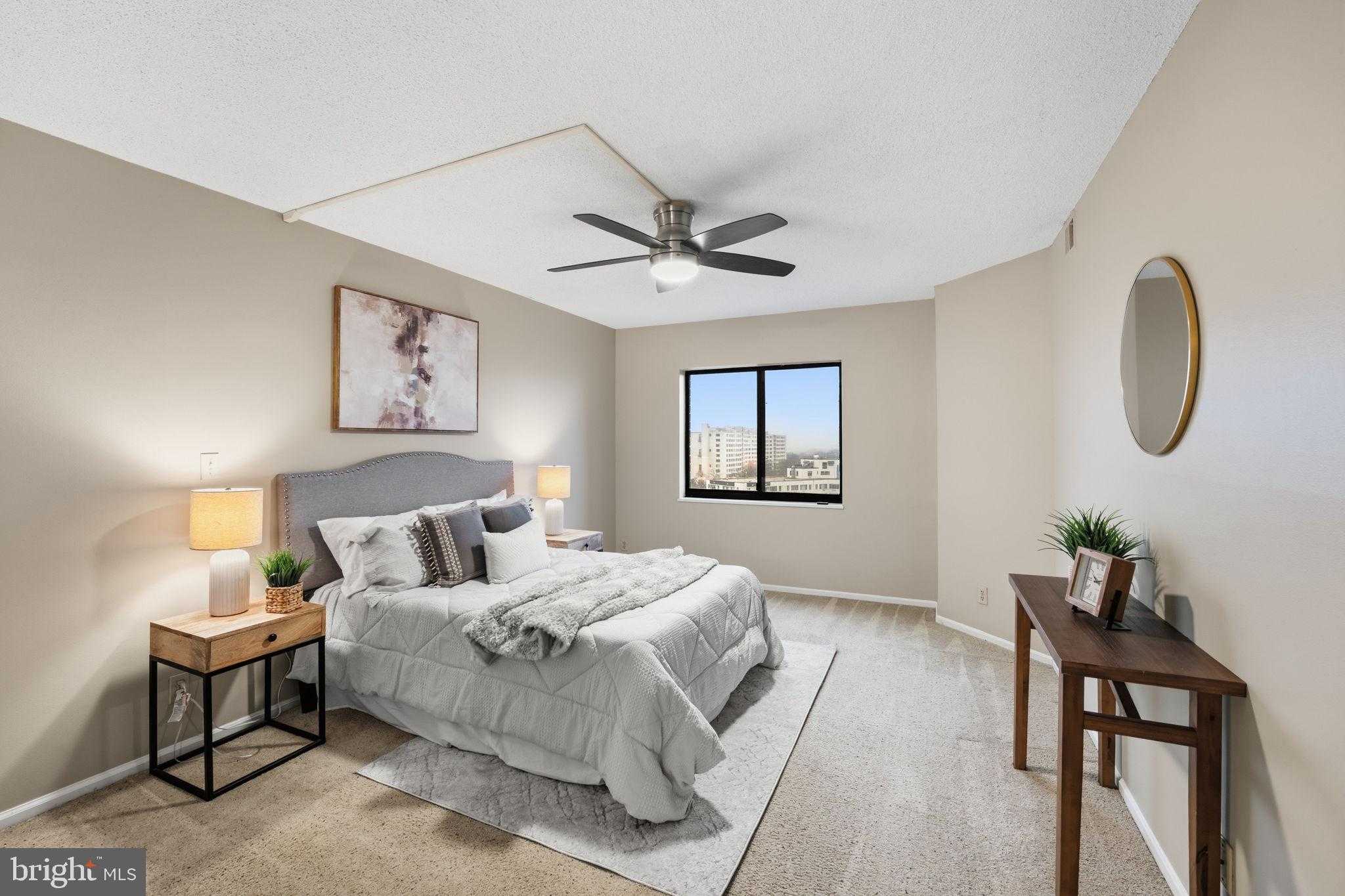 1600 N Oak St Apt 1525 photo 15