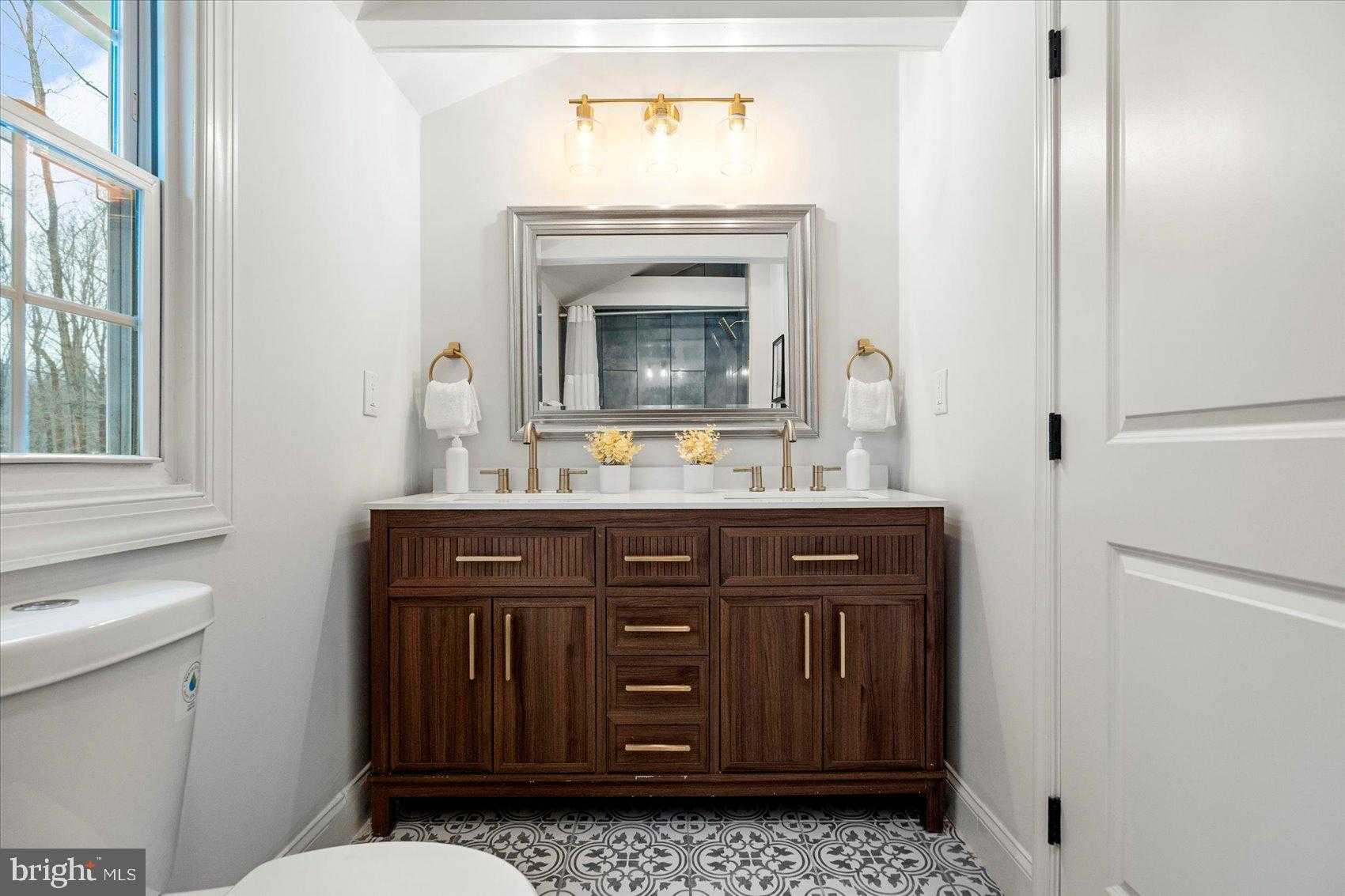 10634 Park Heights Ave photo 35