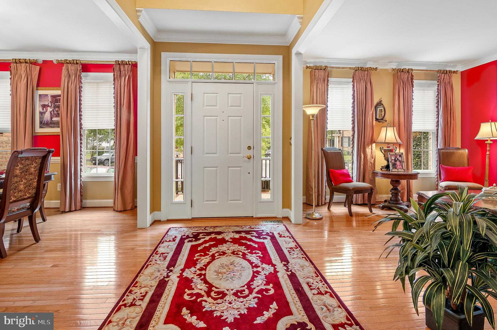 1536 Winfields Ln photo 2