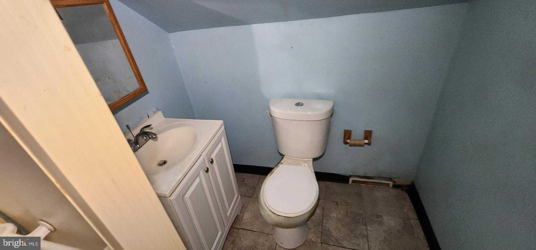 2918 Forest Glen Rd photo 17