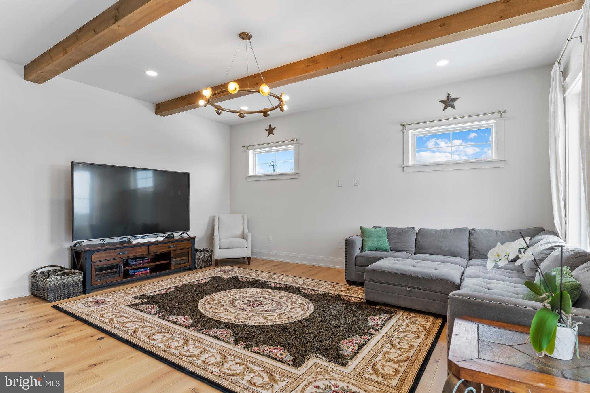 1 Strawberry Ln photo 44