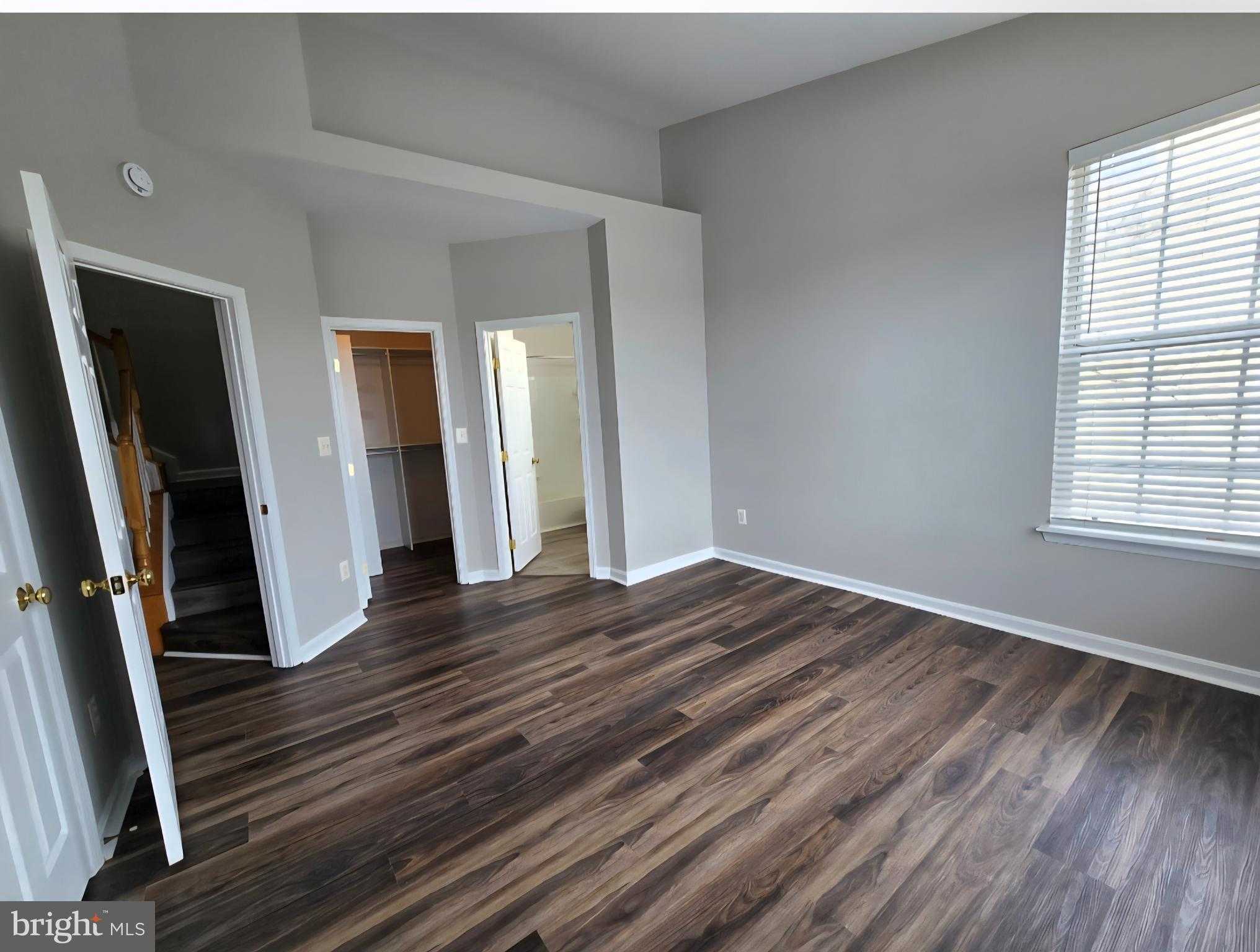 14226 Hampshire Hall CT # 402 photo 21