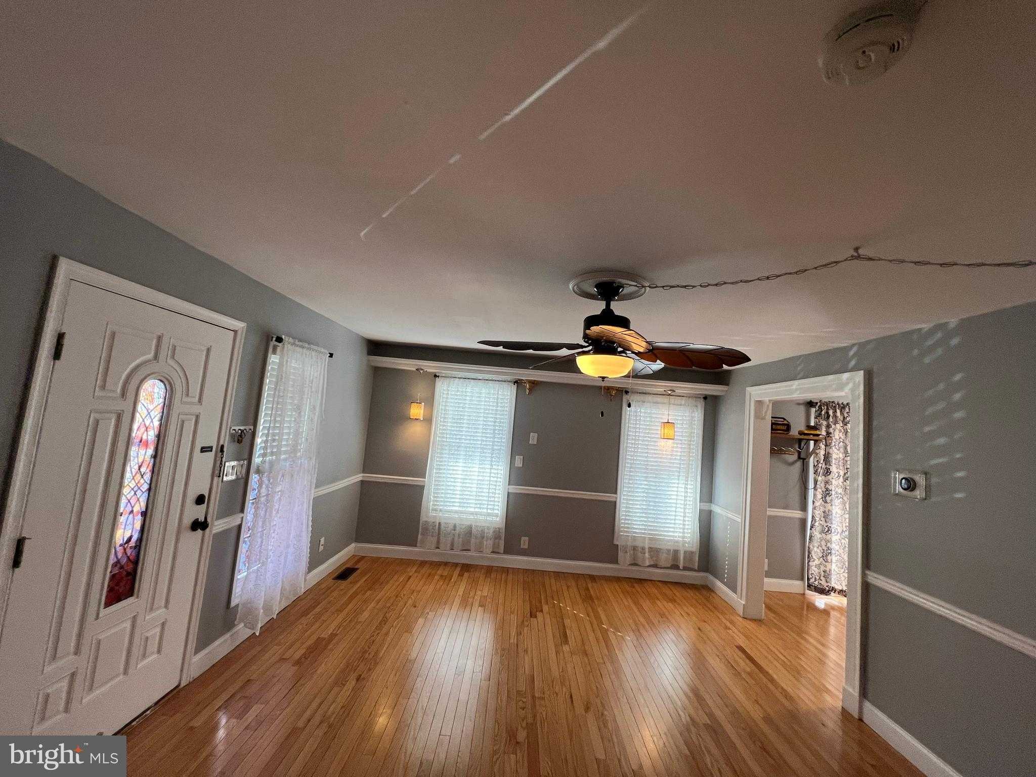 12220 Centerhill St photo 7