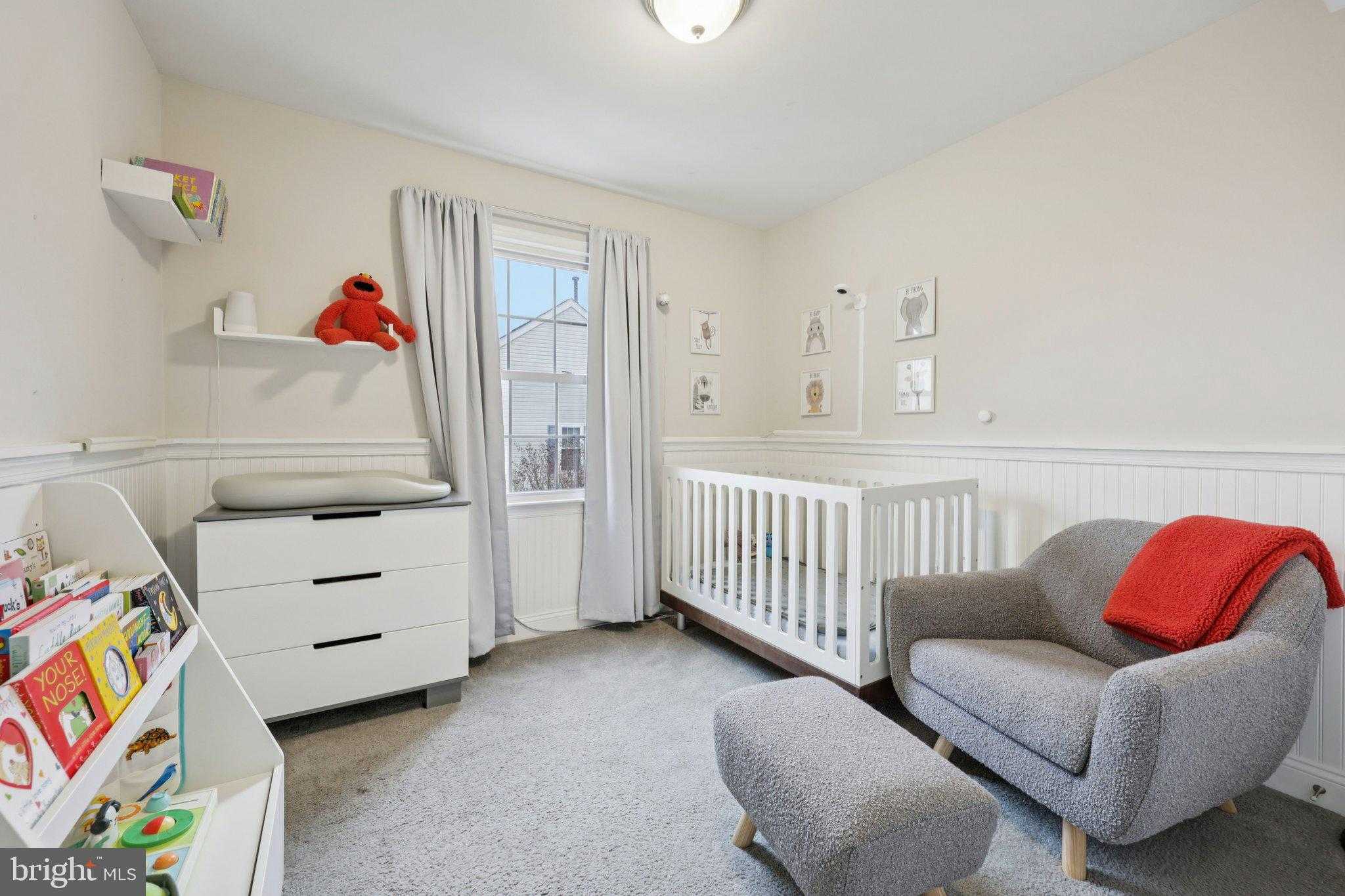 2010 Pieris CT photo 32