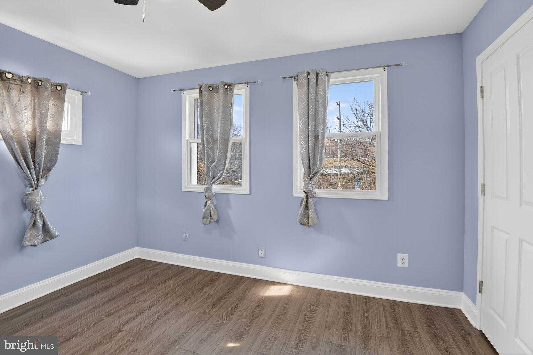 600 Maury Ave photo 16