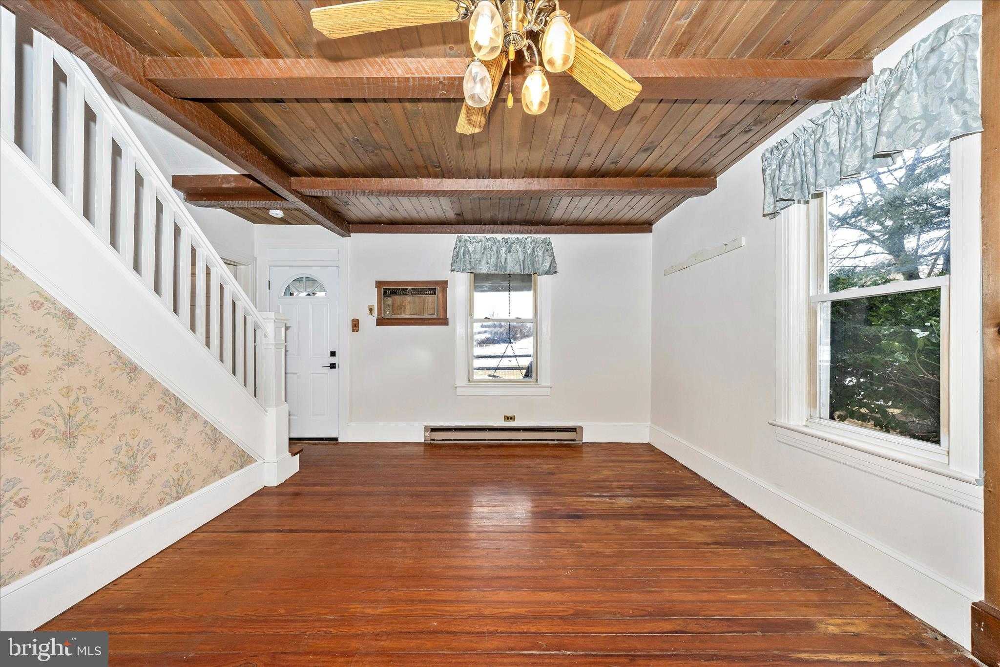 14243 Cearfoss Pike photo 9